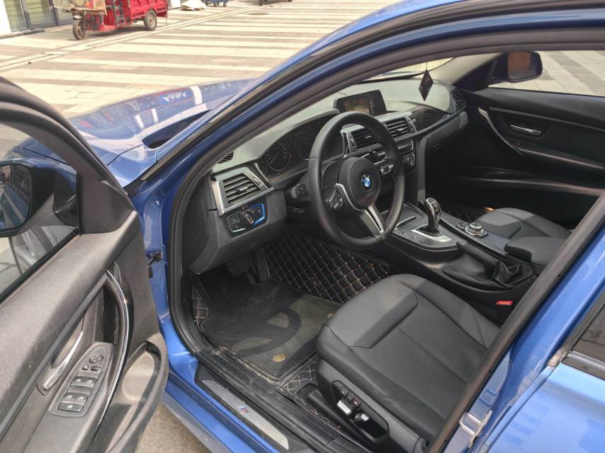 BMW 3 Series 2017 car image #6