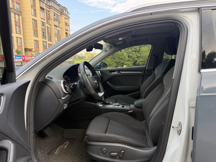 Audi A3 2019 car image #8