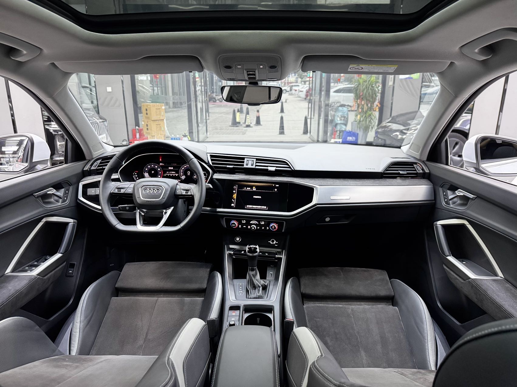 Audi Q3 2021 #8 Audi Q3 2021 car image #8