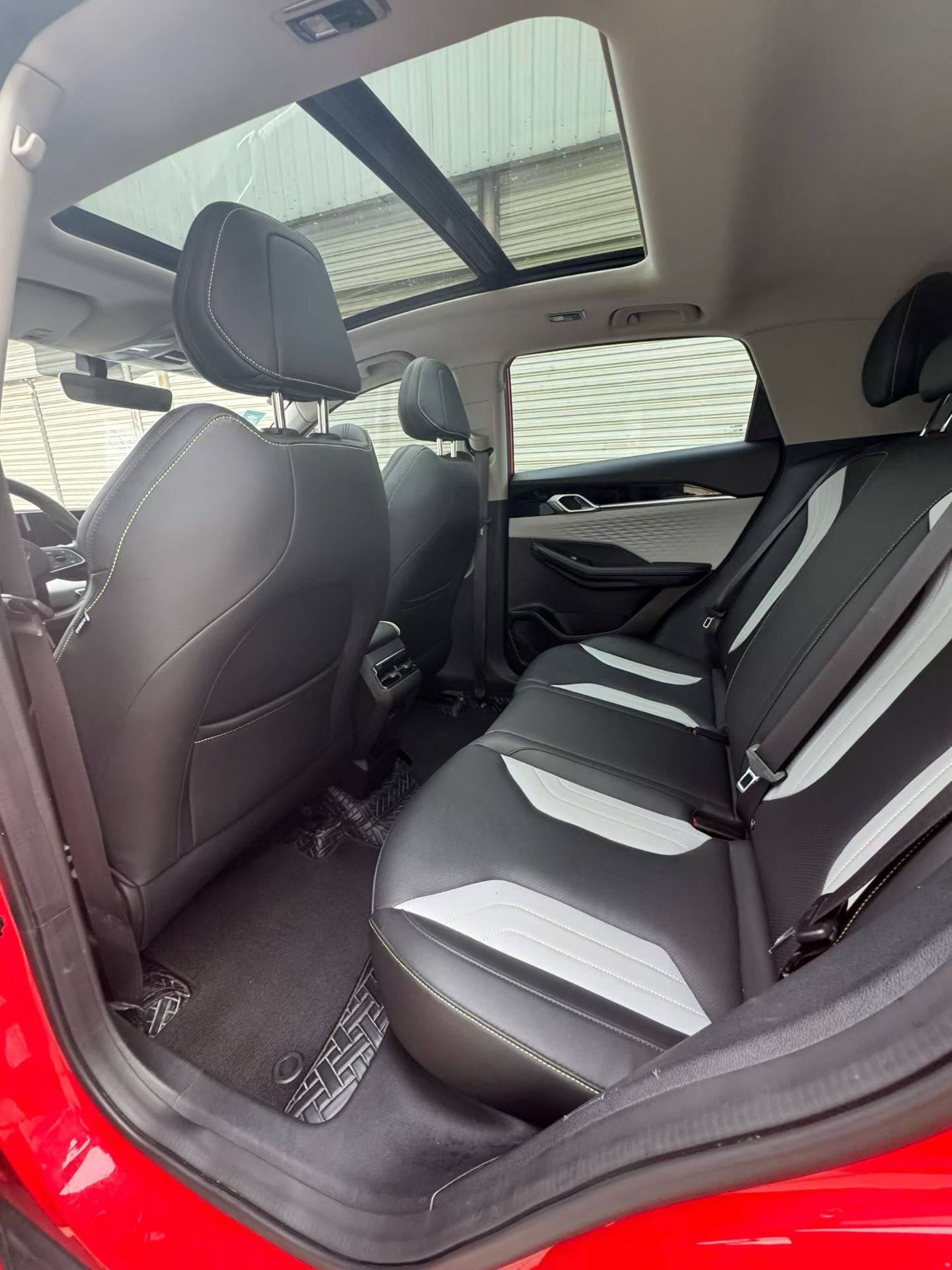GEELY Coolray 2023 #6 GEELY Coolray 2023 car image #6