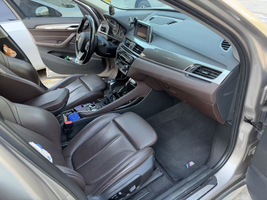 2017 image de voiture #7
