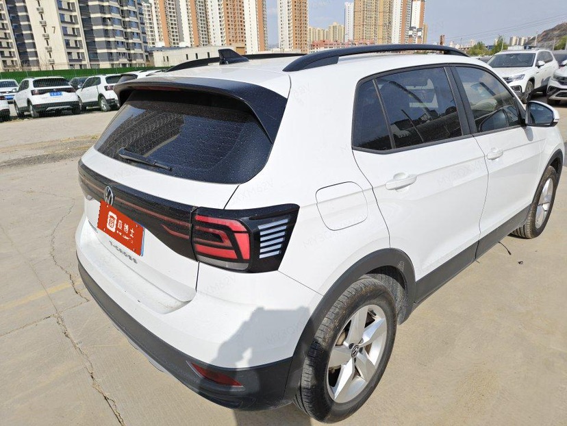 Volkswagen T-Cross 2024 #9 Volkswagen T-Cross 2024 car image #9