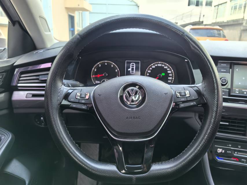 Volkswagen Bora 2020 #6 Volkswagen Bora 2020 car image #6