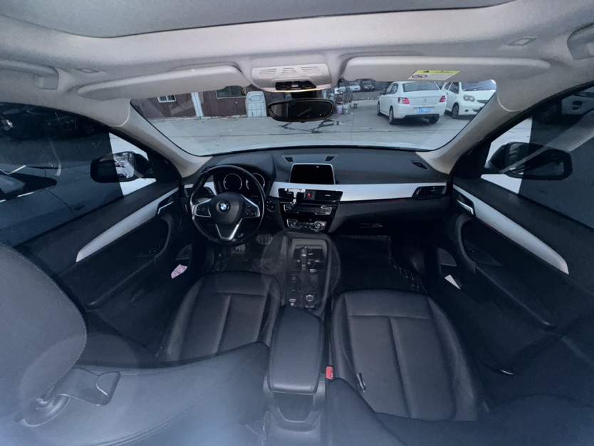 BMW X1 2018 #6 BMW X1 2018 car image #6