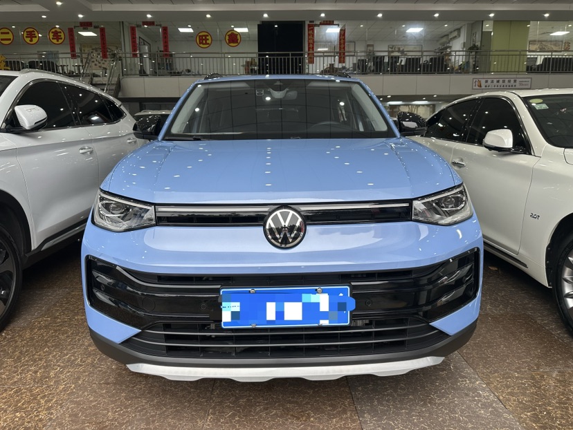 Volkswagen Tharu 2024 car image #2