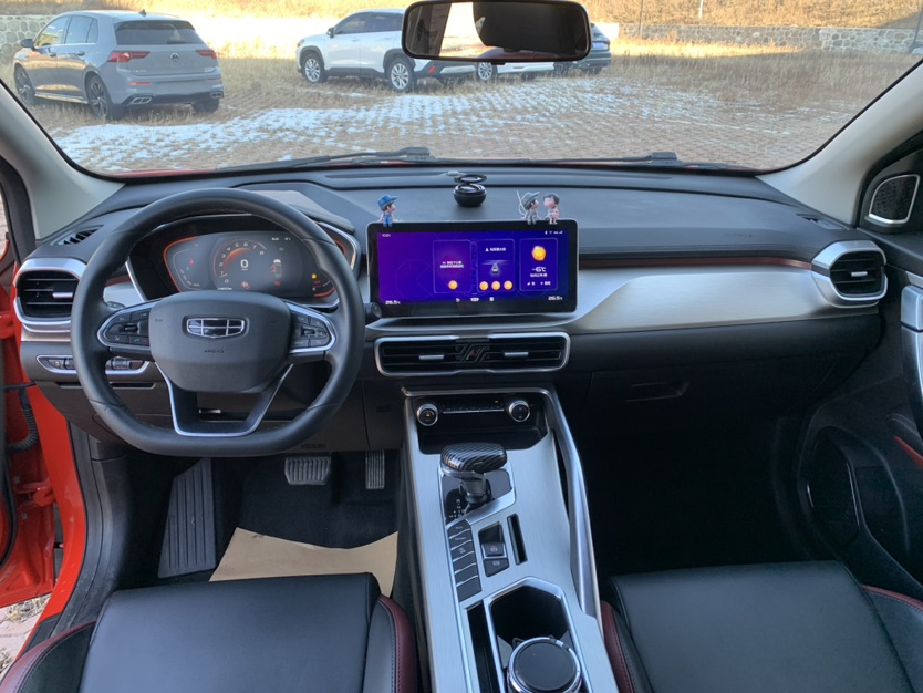 GEELY Coolray 2021 car image #8