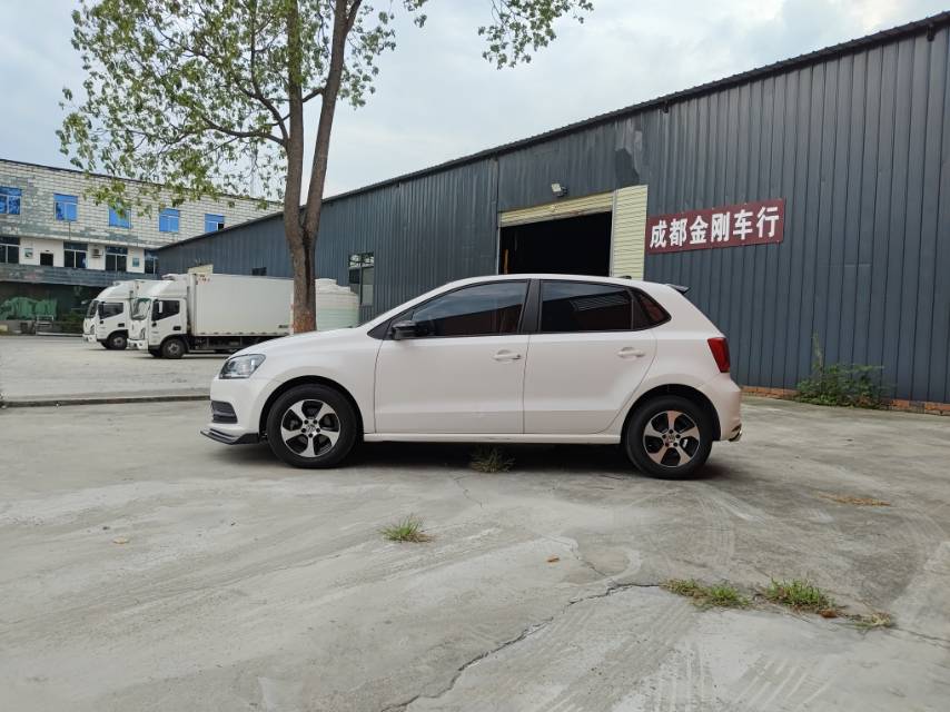 Volkswagen Polo 2015 #8 Volkswagen Polo 2015 car image #8