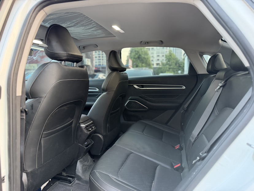 GEELY Emgrand 2024 #6 GEELY Emgrand 2024 car image #6