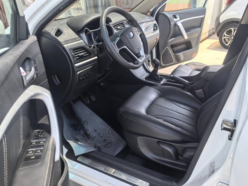 GEELY Emgrand 2018 #7 GEELY Emgrand 2018 car image #7