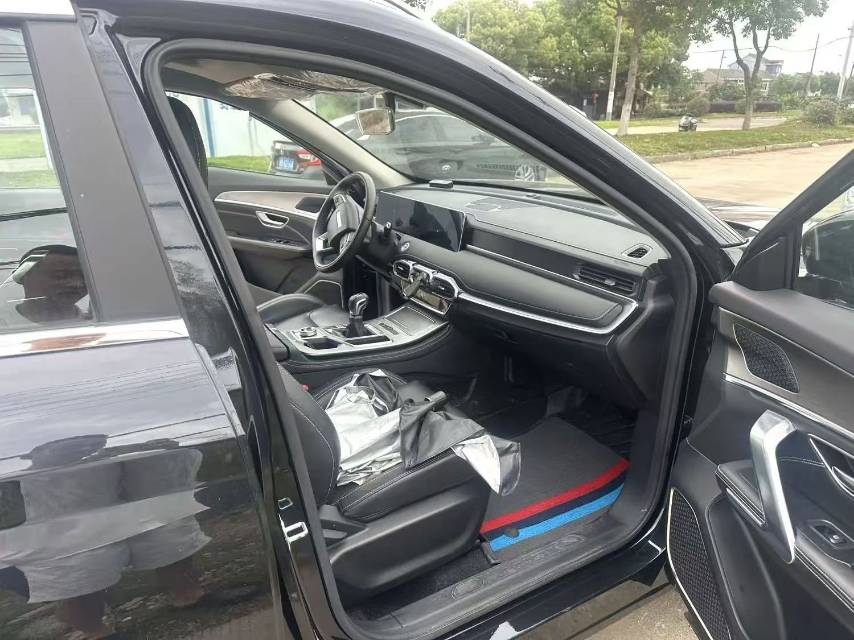 Jetour X70 PLUS 2022 car image #5