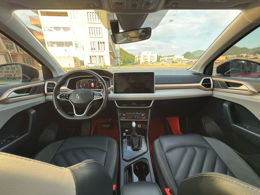 Volkswagen Tharu 2023 car image #4