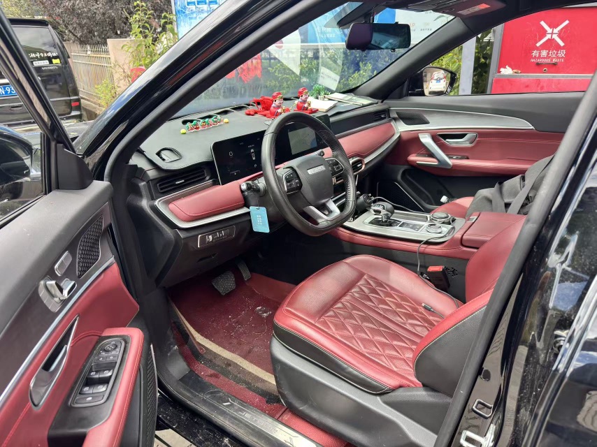 Jetour X70 PLUS 2024 #2 Jetour X70 PLUS 2024 car image #2