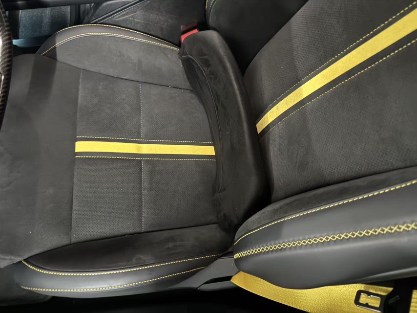 MI SU7 Ultra 2025 car image #3
