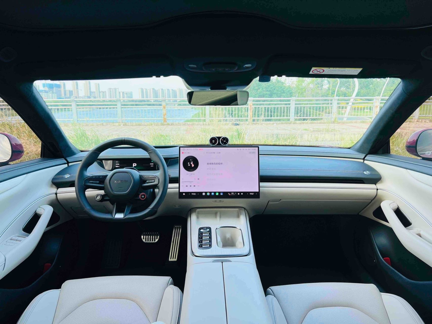 MI SU7 2025 car image #5
