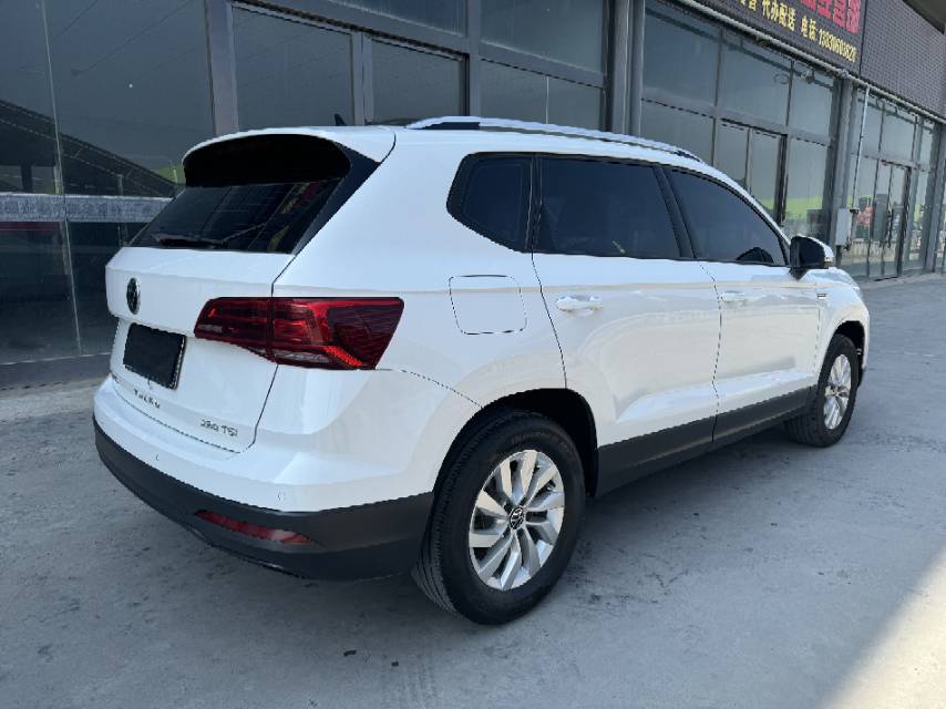 Volkswagen Tharu 2023 car image #6