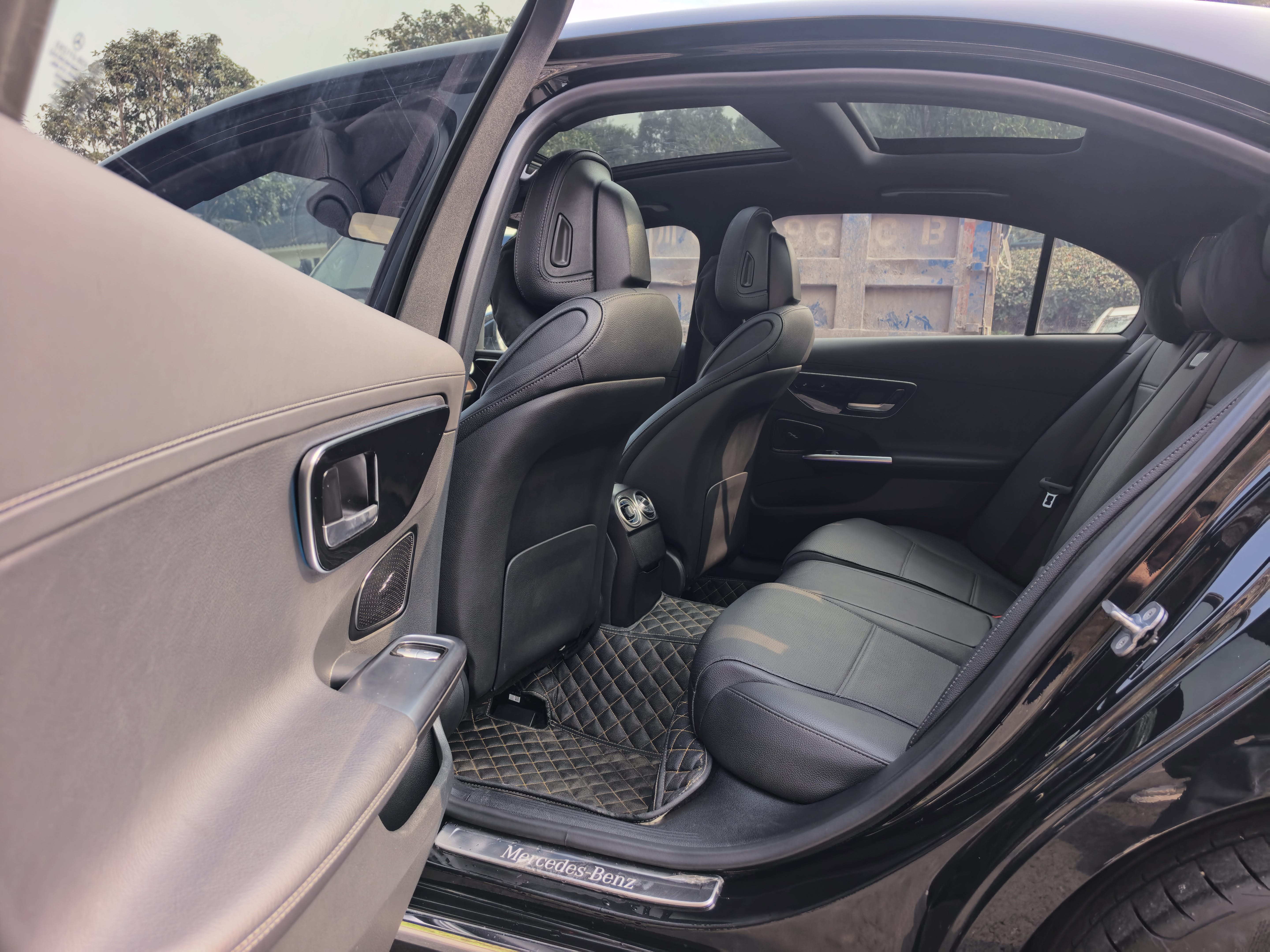 Mercedes-Benz C Class 2024 #6 Mercedes-Benz C Class 2024 imagem de carro #6