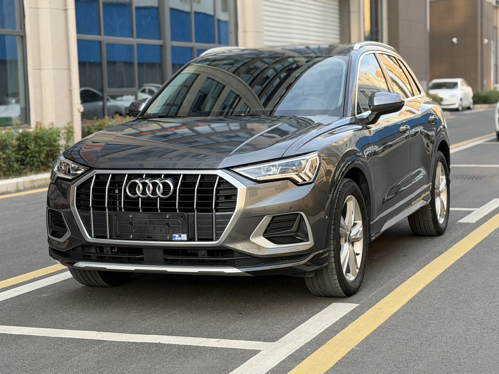 Audi Q3 2022 Audi Q3 2022 car image