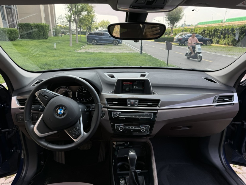 BMW X1 2019 #9 BMW X1 2019 car image #9