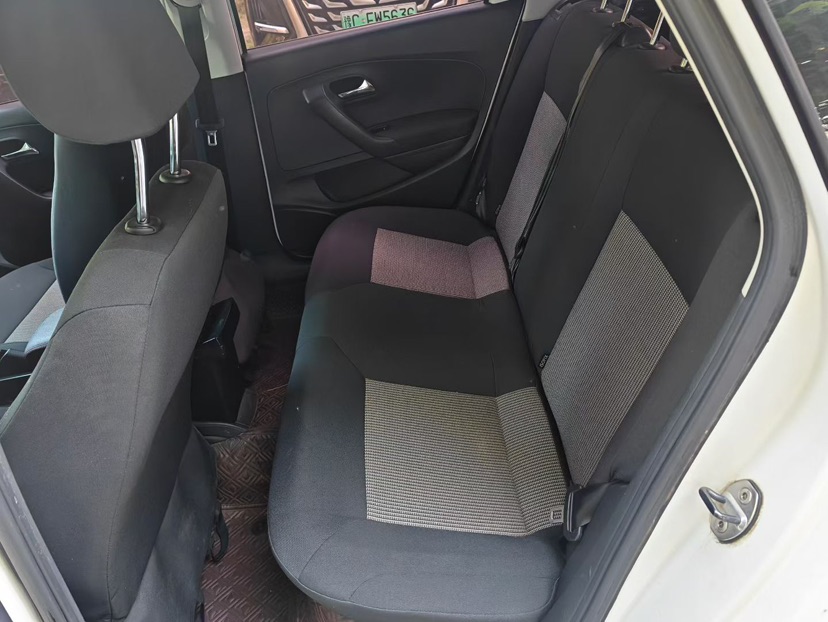 Volkswagen Polo 2019 car image #8