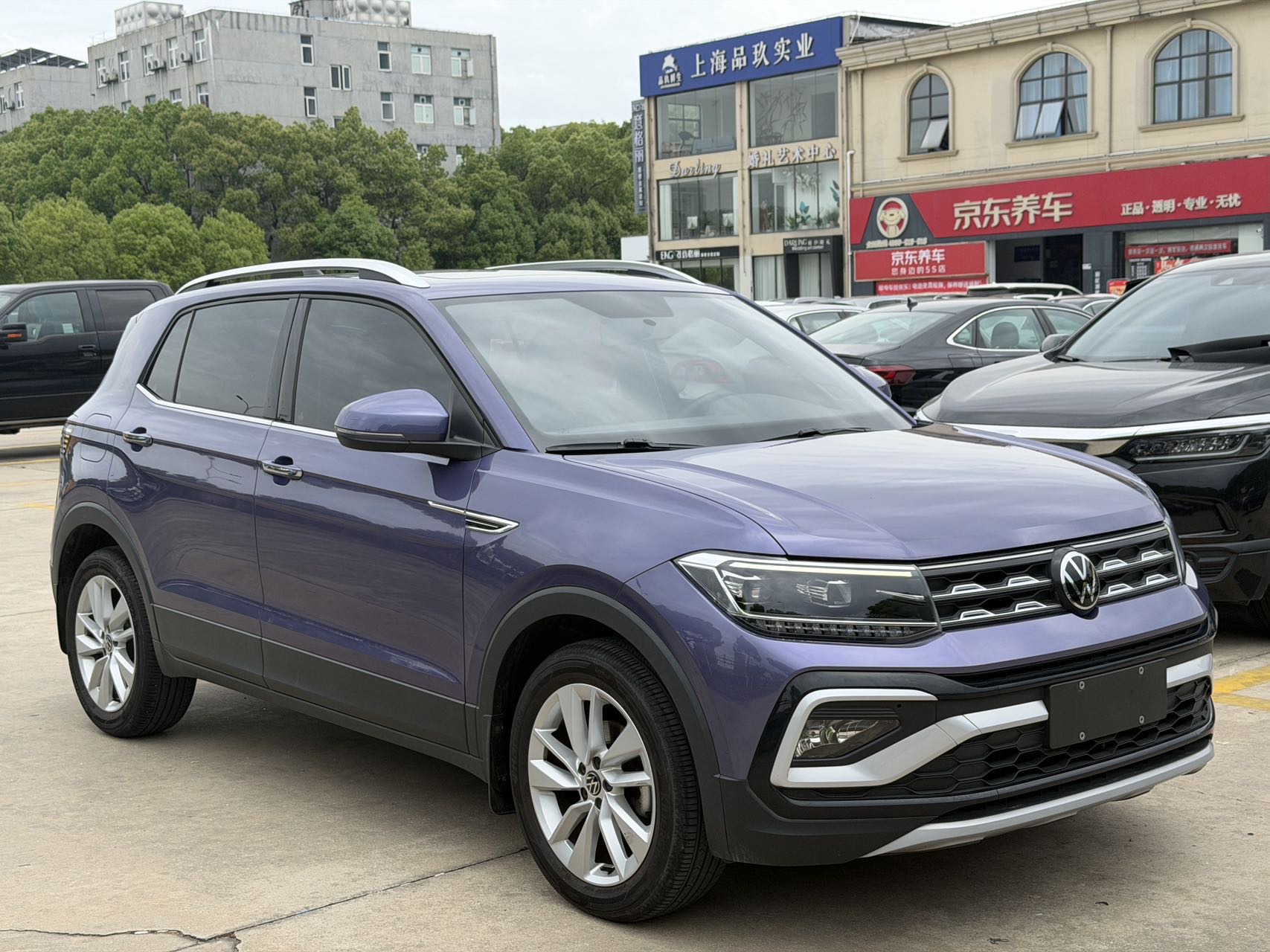 Volkswagen T-Cross 2021 #3 Volkswagen T-Cross 2021 car image #3