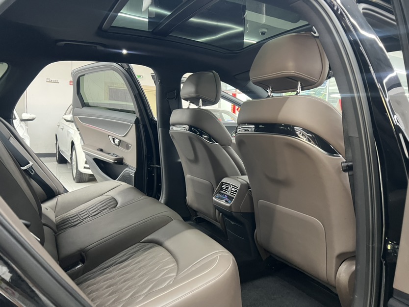 BYD Han 2022 #5 BYD Han 2022 car image #5