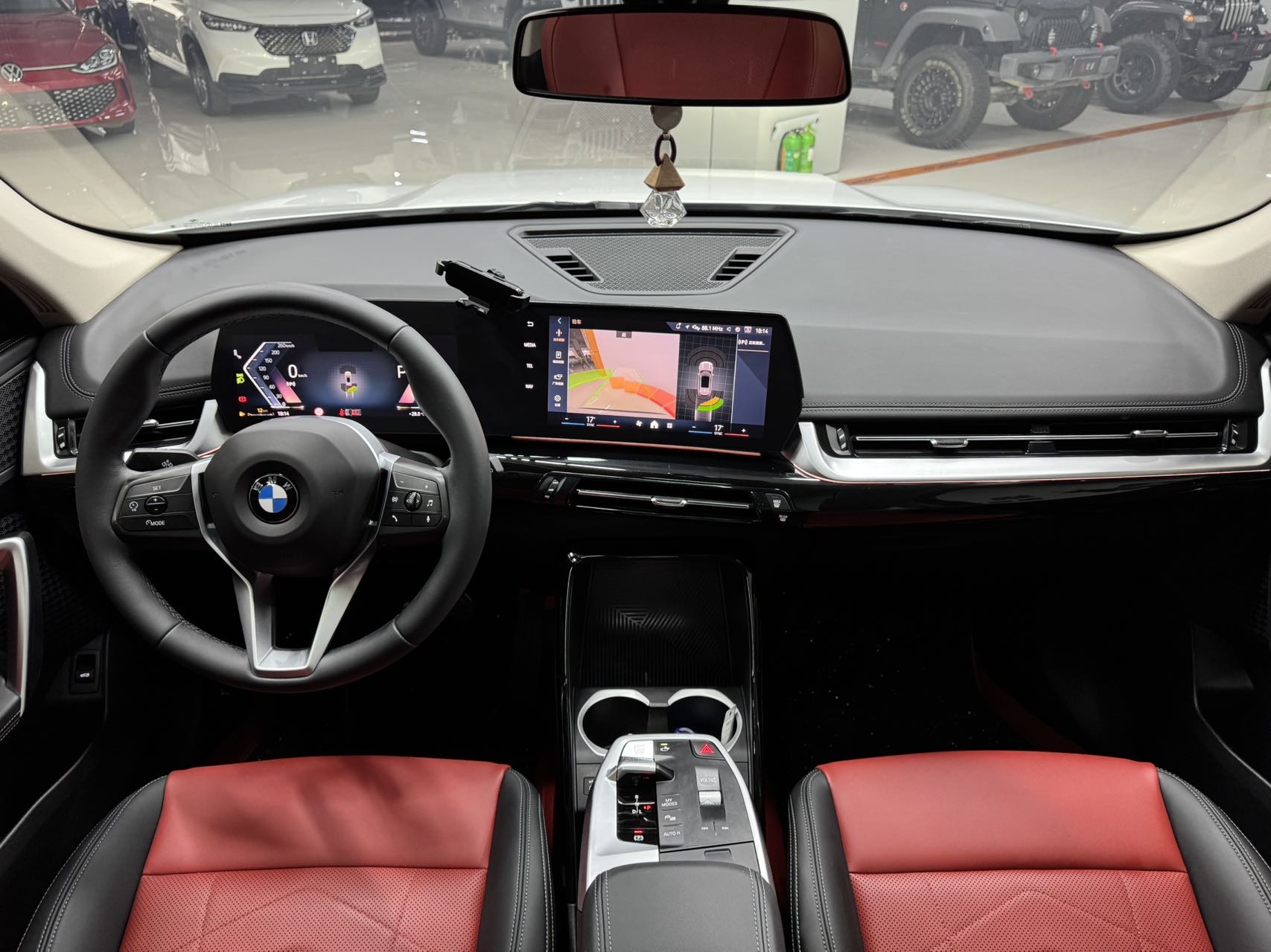 BMW X1 2023 car image #9