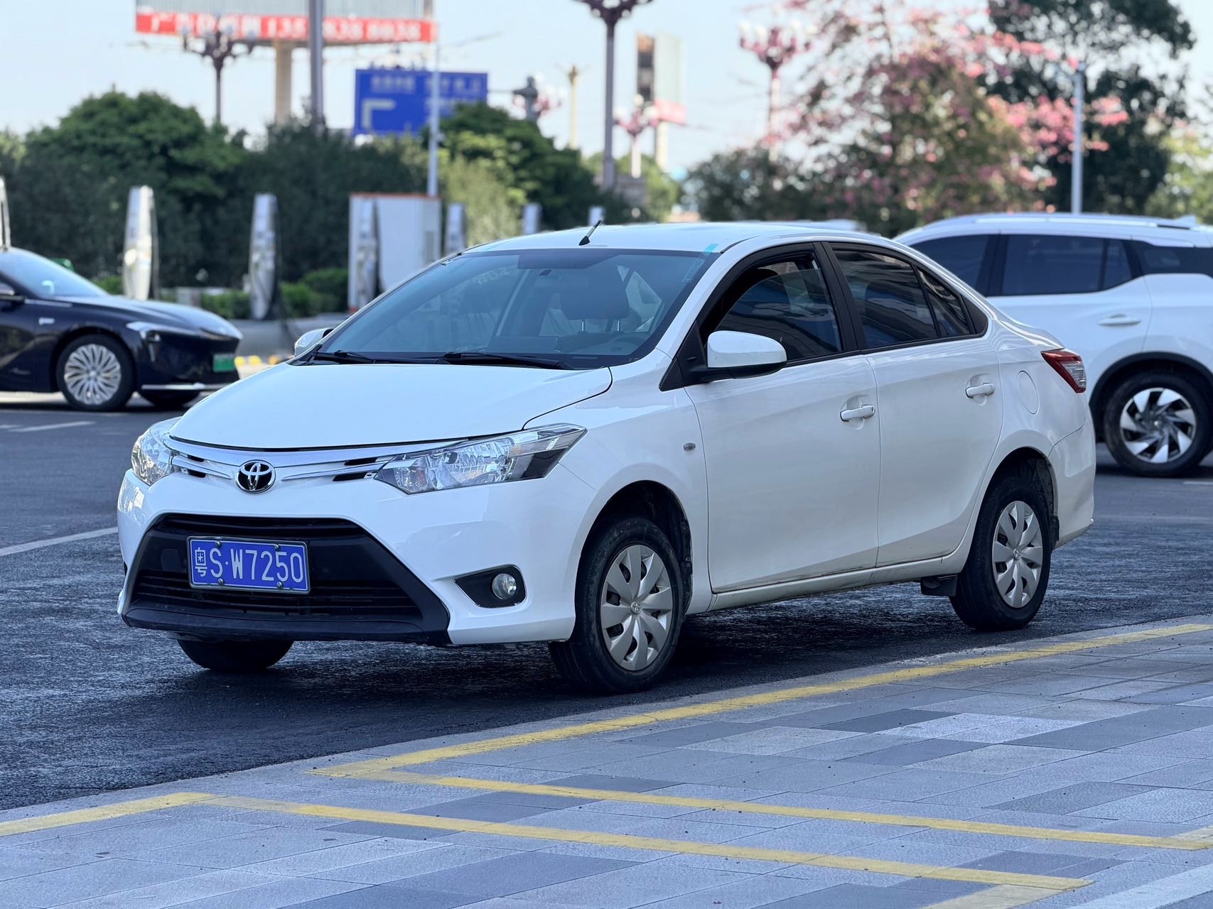 Toyota Vios 2015 car image 