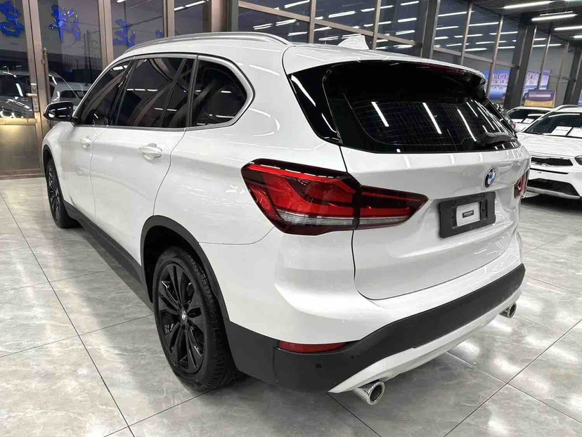 BMW X1 2021 car image #4