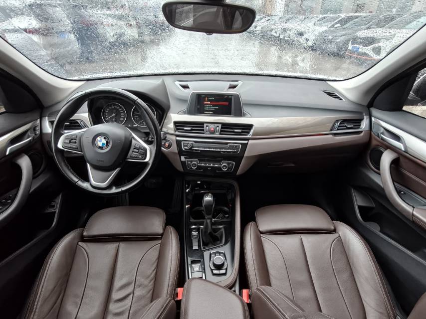 BMW X1 2017 #3 BMW X1 2017 car image #3