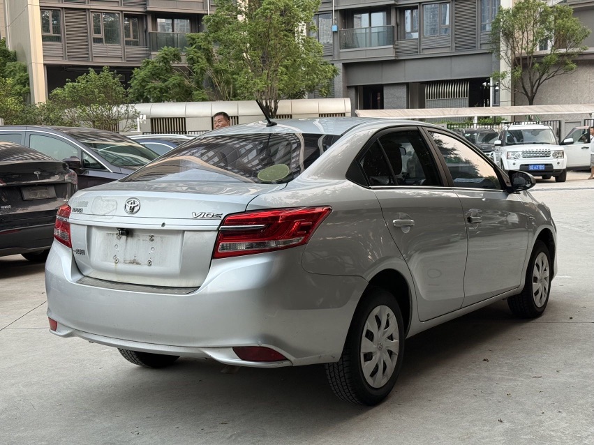 Toyota Vios 2016 #6 Toyota Vios 2016 car image #6