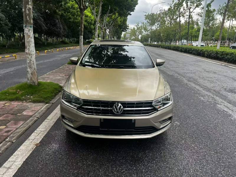 Volkswagen Bora 2017 car image #2