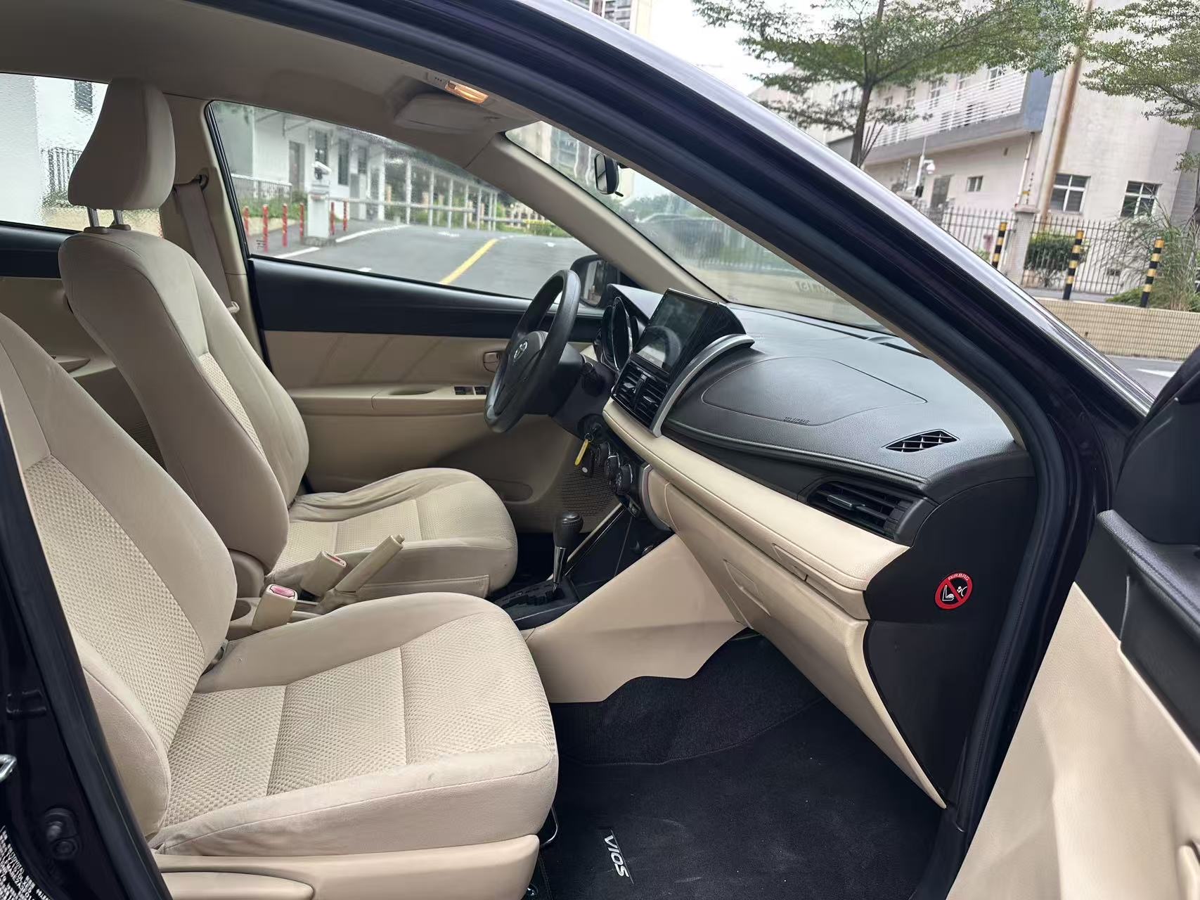 Toyota Vios 2015 #6 Toyota Vios 2015 car image #6