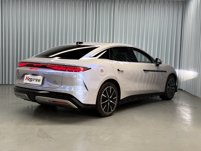 BYD HanL 2025 imagem de carro #7