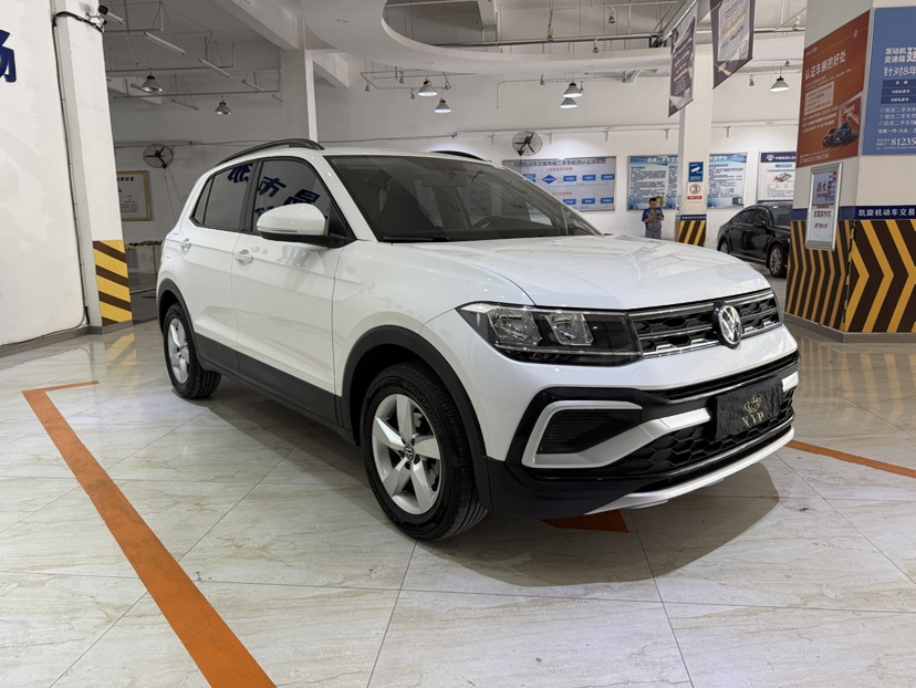 Volkswagen T-Cross 2022 car image #3