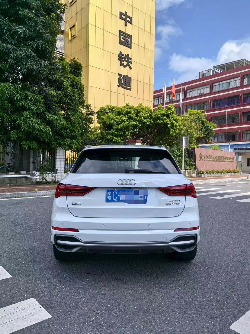 Audi Q3 2020 #9 Audi Q3 2020 car image #9