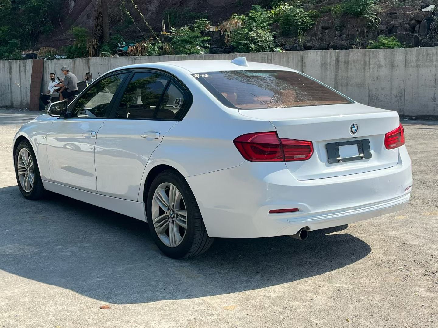 BMW 3 Series 2016 car image #9
