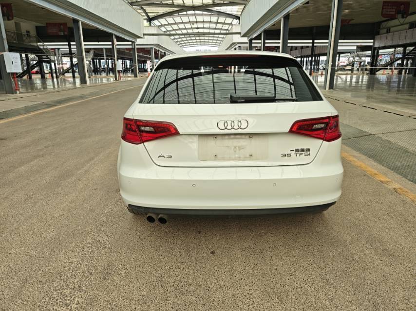 Audi A3 2017 car image #8
