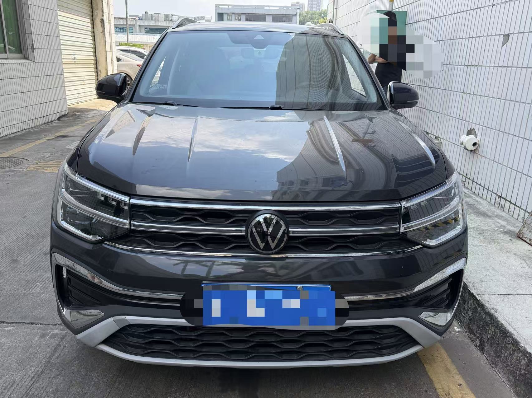 Volkswagen Tharu 2024 car image #2