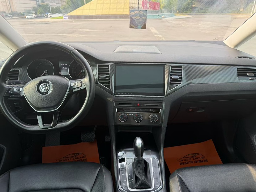 Volkswagen Golf Sportsvan 2017 #5 Volkswagen Golf Sportsvan 2017 car image #5