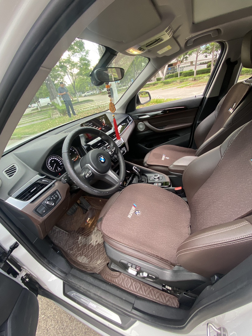 BMW X1 2021 #4 BMW X1 2021 car image #4