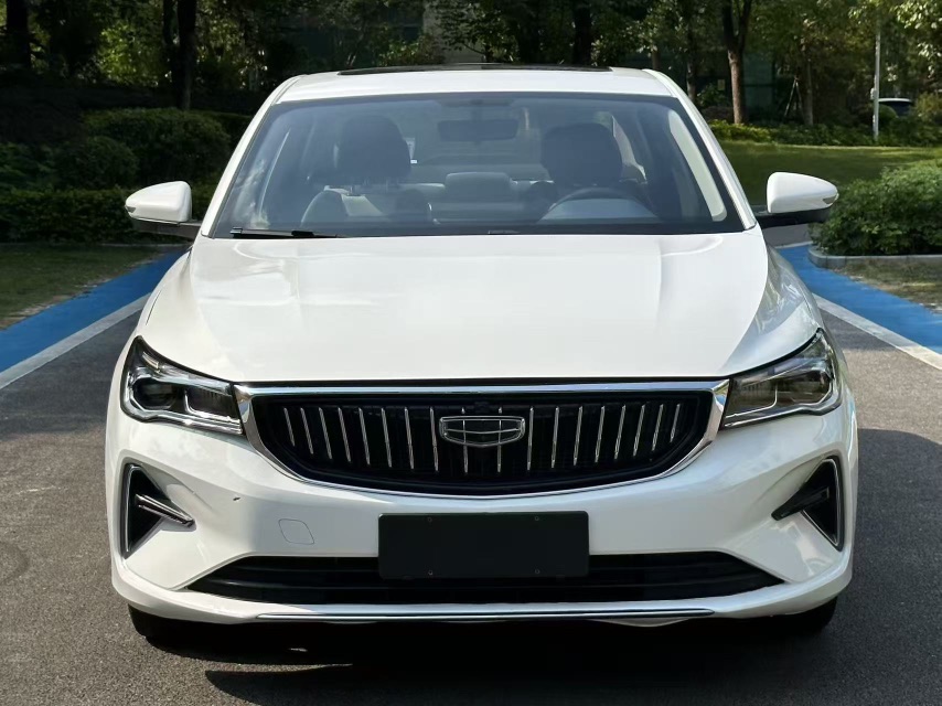 GEELY Emgrand 2022 #2 GEELY Emgrand 2022 car image #2