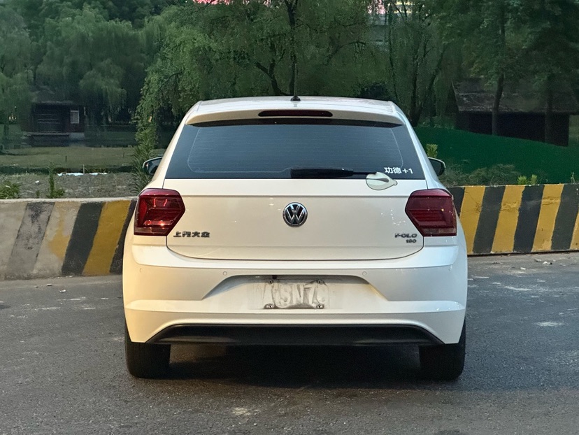 Volkswagen Polo 2021 car image #4
