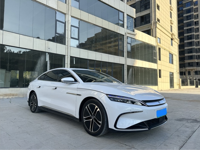 BYD Han 2023 car image #3