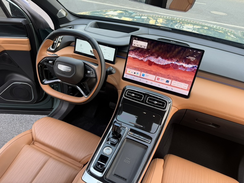 GEELY Boyue L 2025 immagine di auto #21