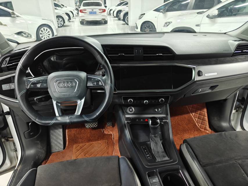 Audi Q3 2022 #7 Audi Q3 2022 car image #7