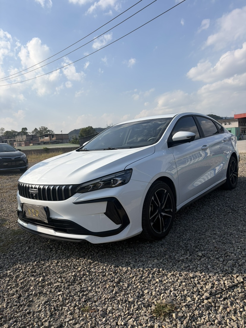 GEELY Binray 2024 immagine di auto #3