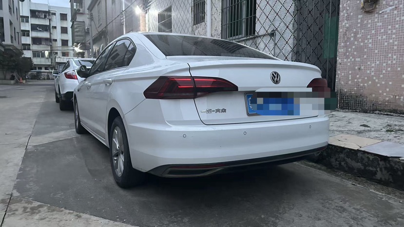 Volkswagen Bora 2020 car image #2