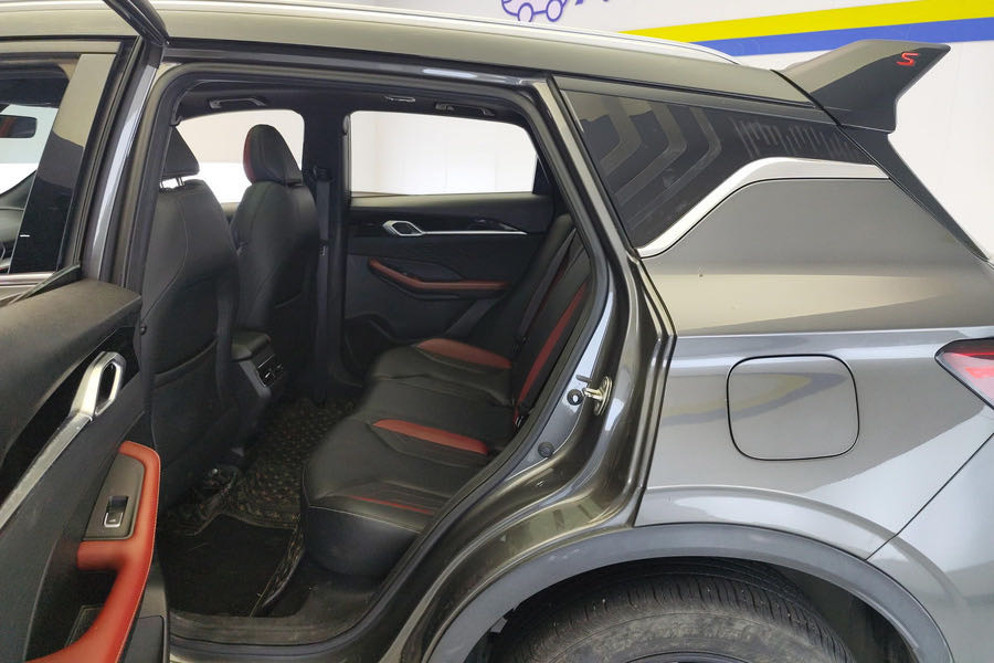 GEELY Coolray 2023 immagine di auto #4