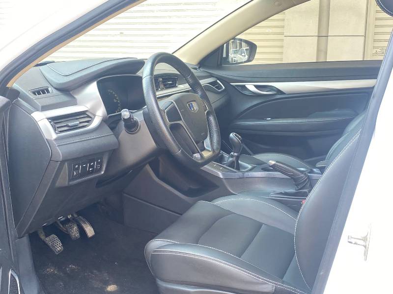 GEELY Emgrand 2018 #4 GEELY Emgrand 2018 car image #4