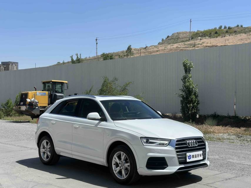 Audi Q3 2017 #3 Audi Q3 2017 car image #3